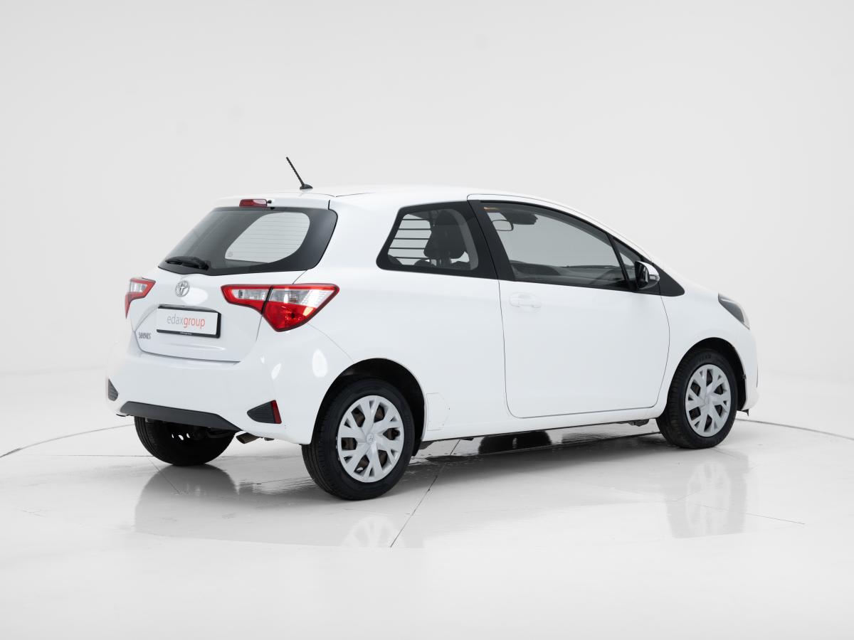 toyota-yaris-2018-diesel-1364cc