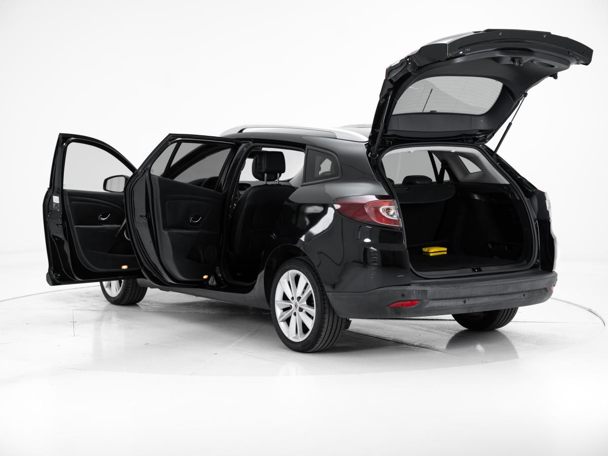 renault-megane-sport-tourer-2011-diesel-1461cc