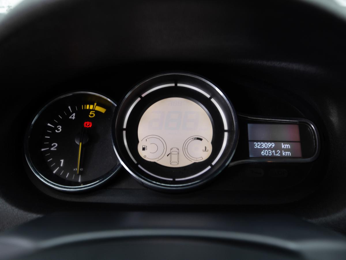 renault-megane-sport-tourer-2011-diesel-1461cc