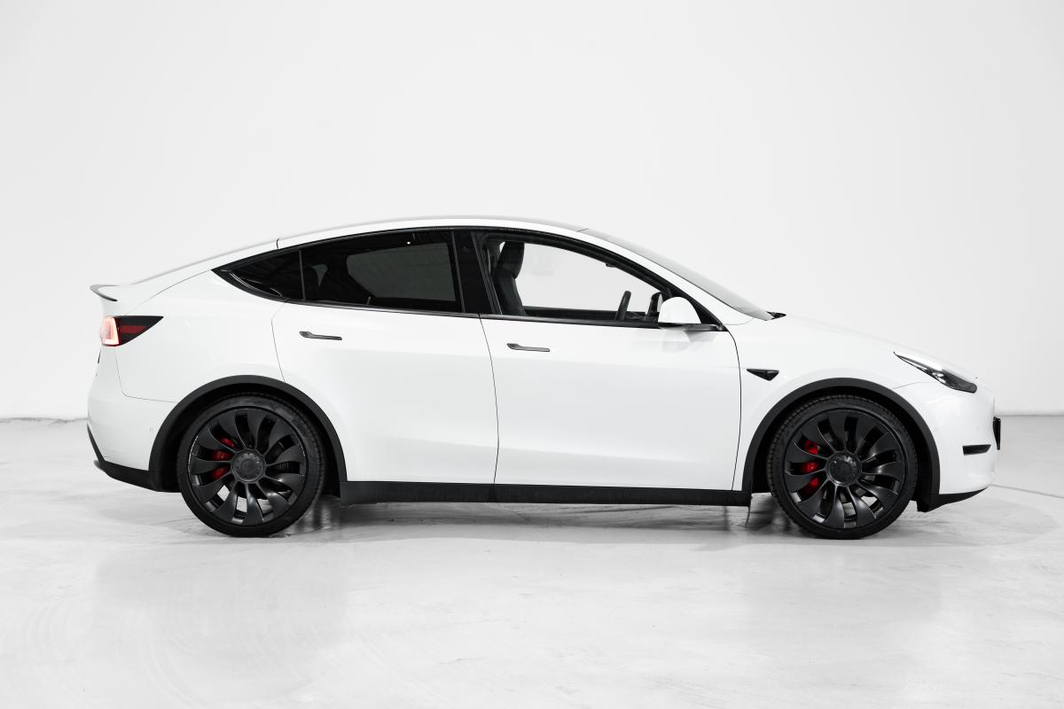 tesla-model-y-2022-eletrico-0cc