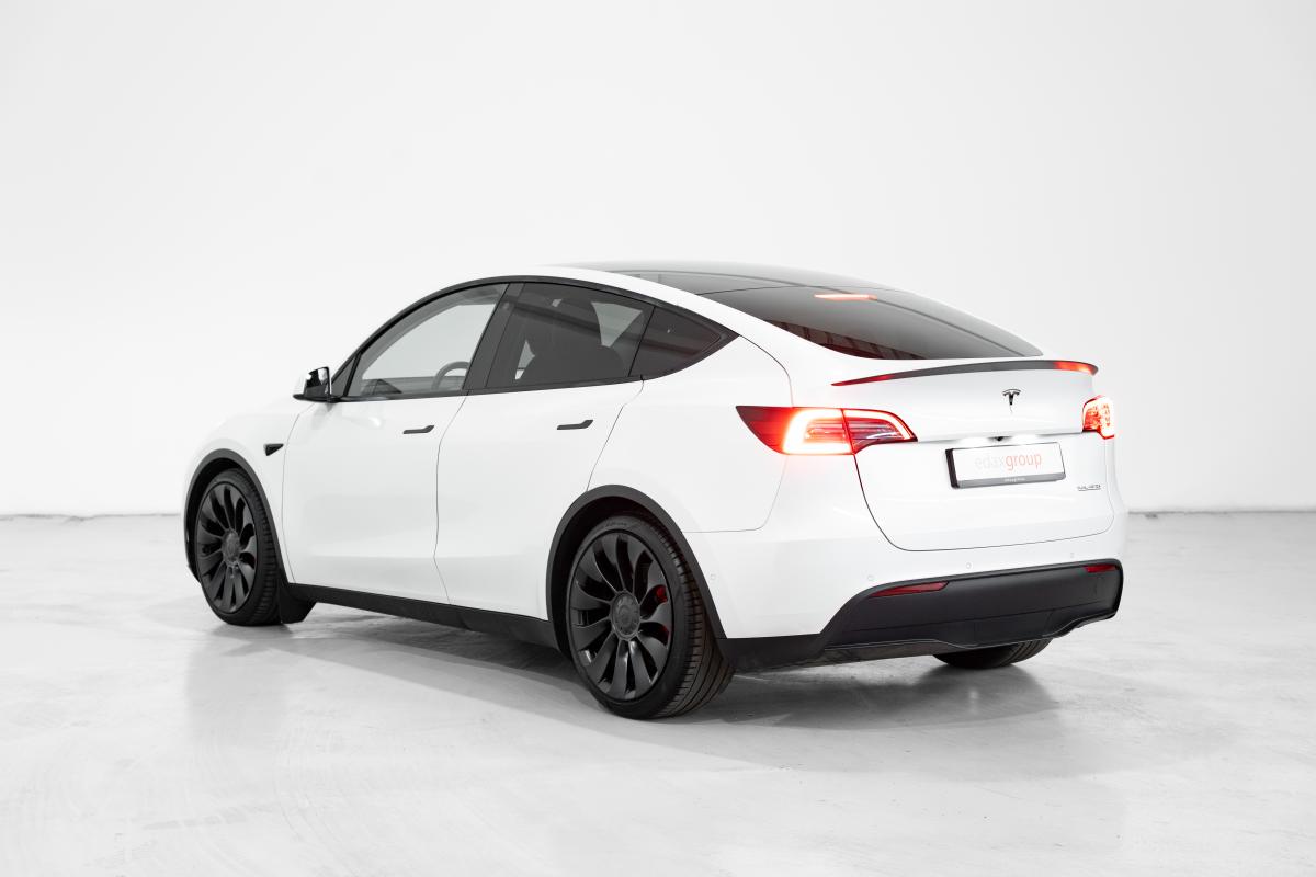 tesla-model-y-2022-eletrico-0cc