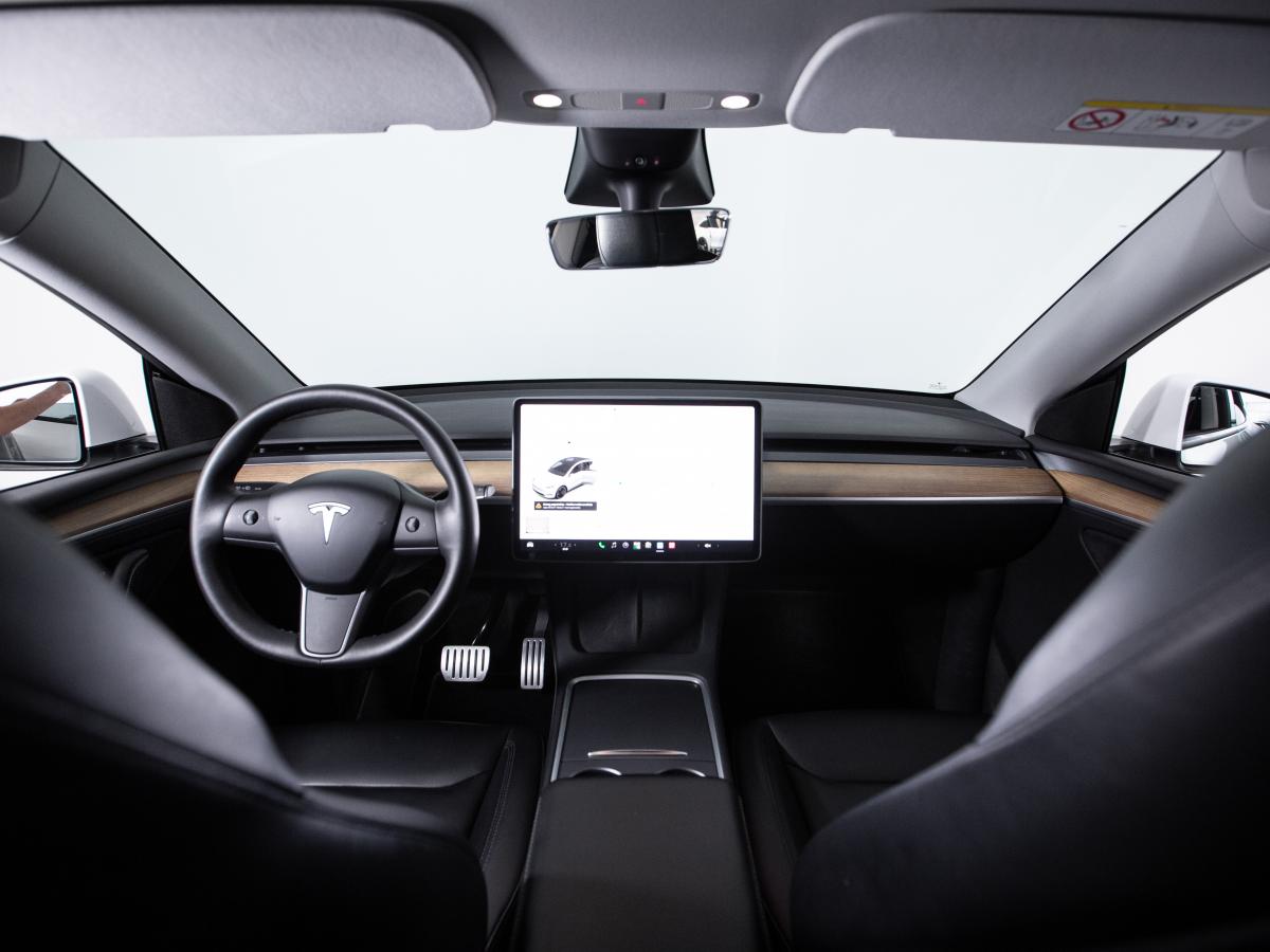 tesla-model-y-2022-eletrico-0cc