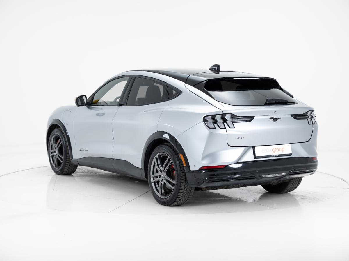 ford-mustang-mach-e-2021-eletrico-0cc