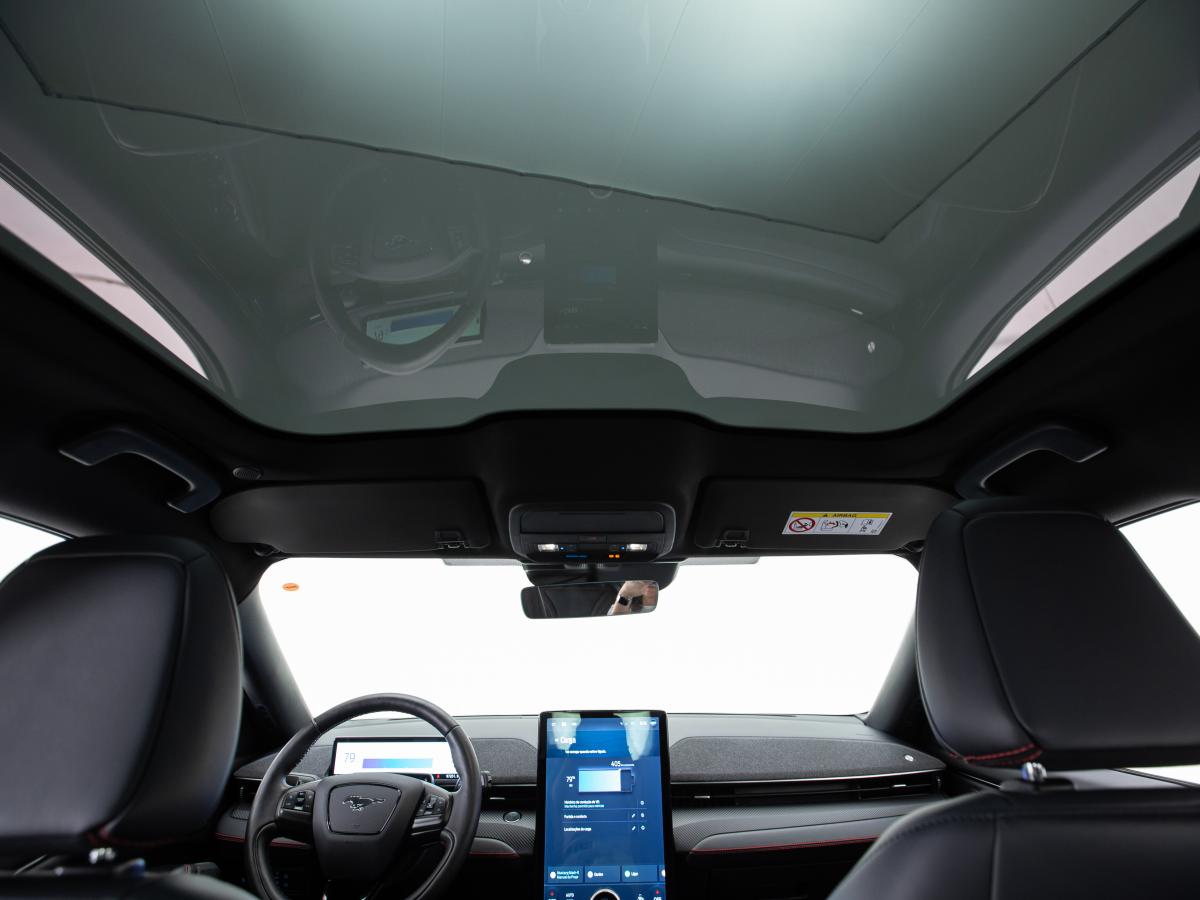 ford-mustang-mach-e-2021-eletrico-0cc