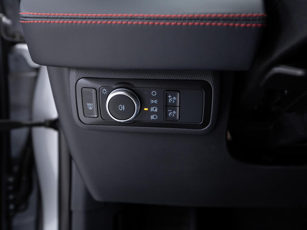 ford-mustang-mach-e-2021-eletrico-0cc