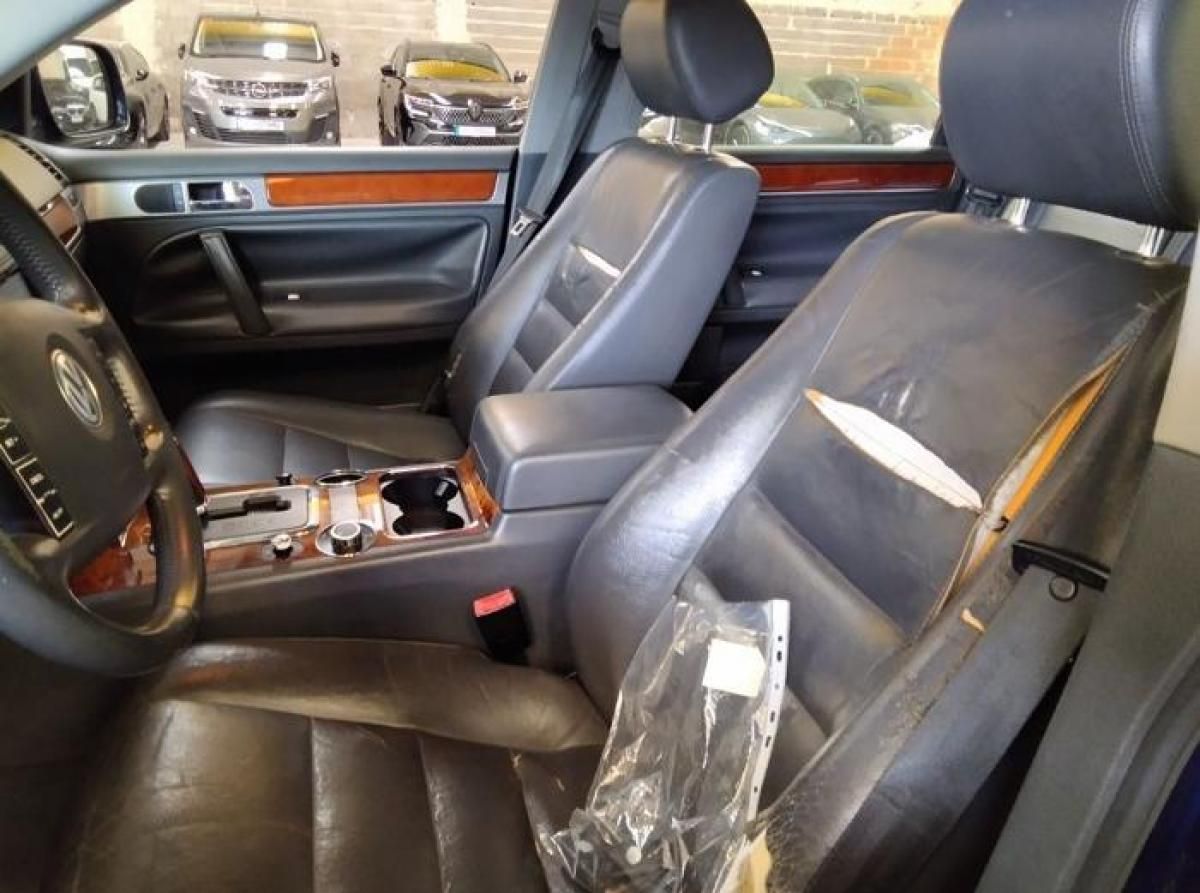 volkswagen-touareg-2004-diesel-2461cc