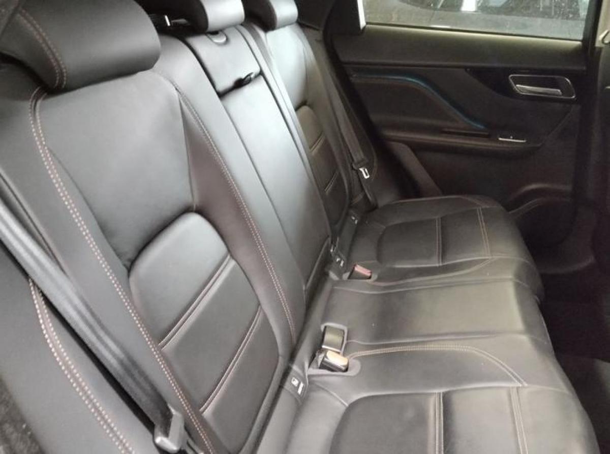 jaguar-f-pace-2017-diesel-1999cc