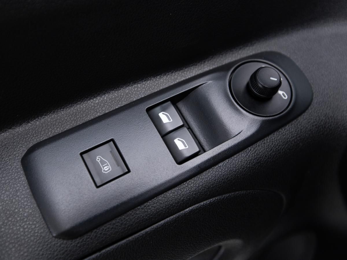 citroen-berlingo-2021-diesel-1499cc