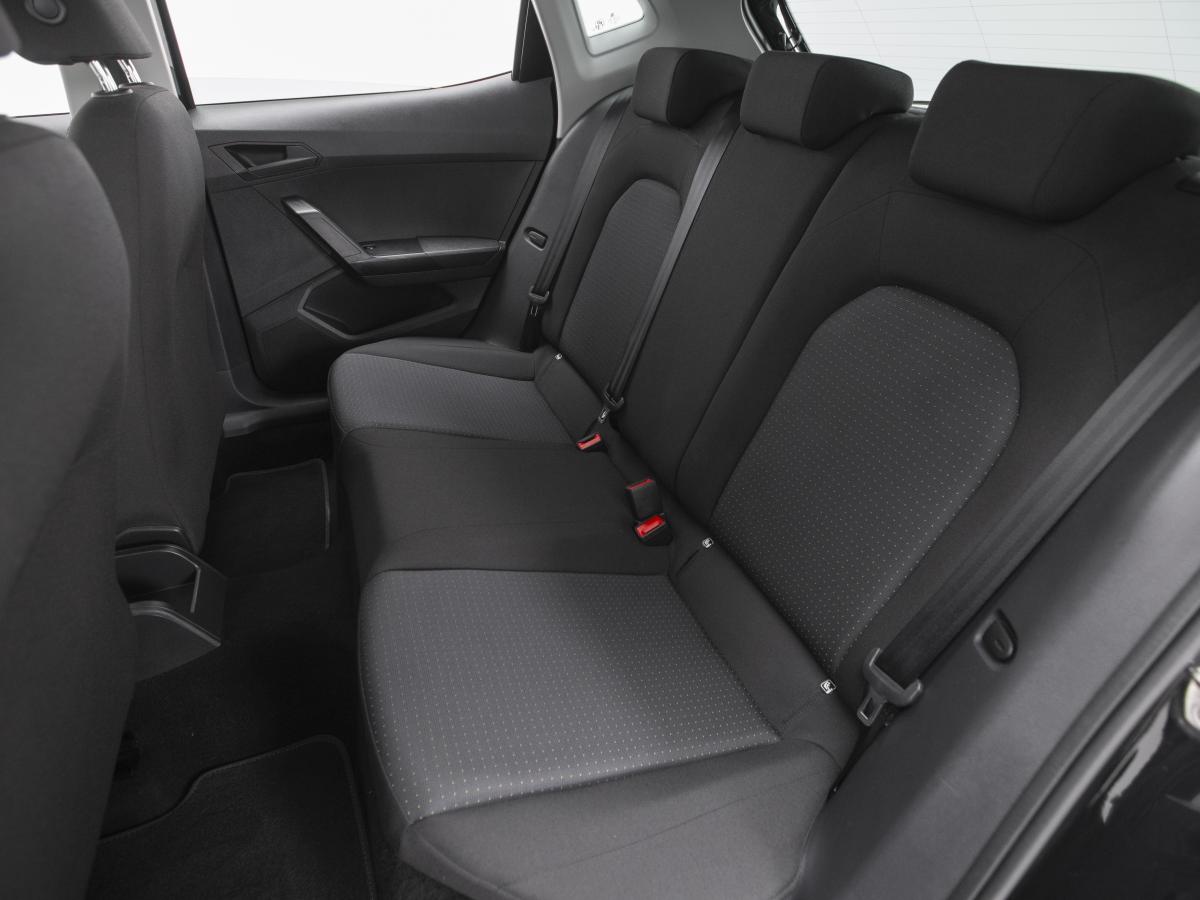 seat-ibiza-2023-gasolina-999cc