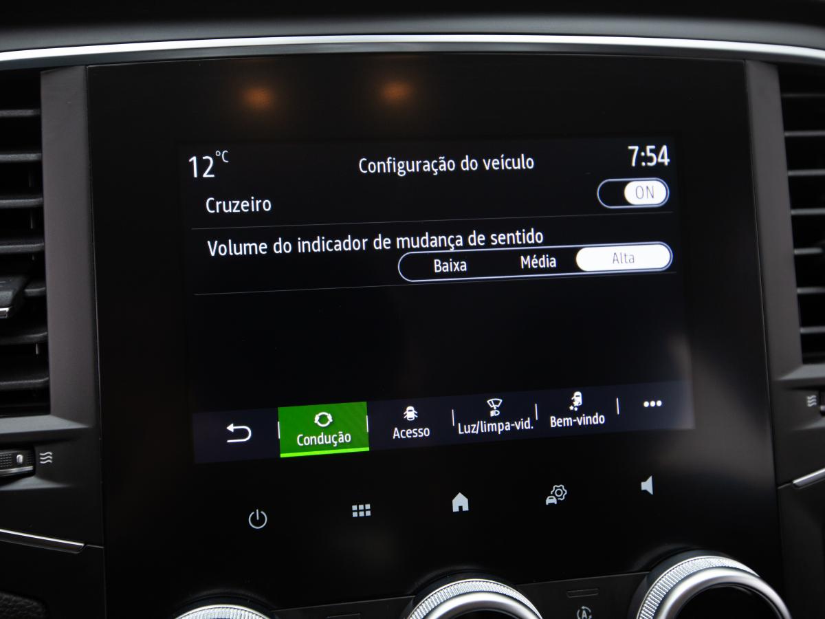 renault-megane-sport-tourer-2024-diesel-1461cc