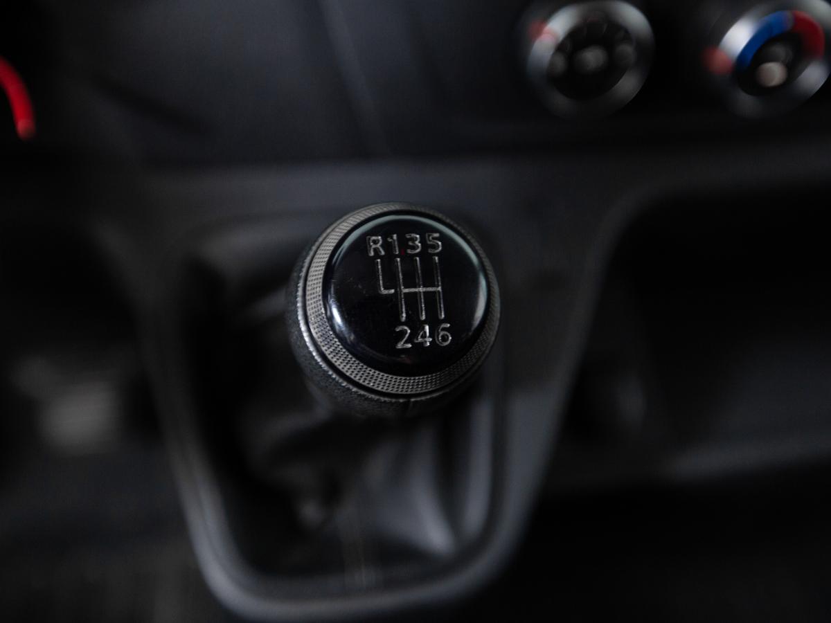 renault-master-2022-diesel-2299cc