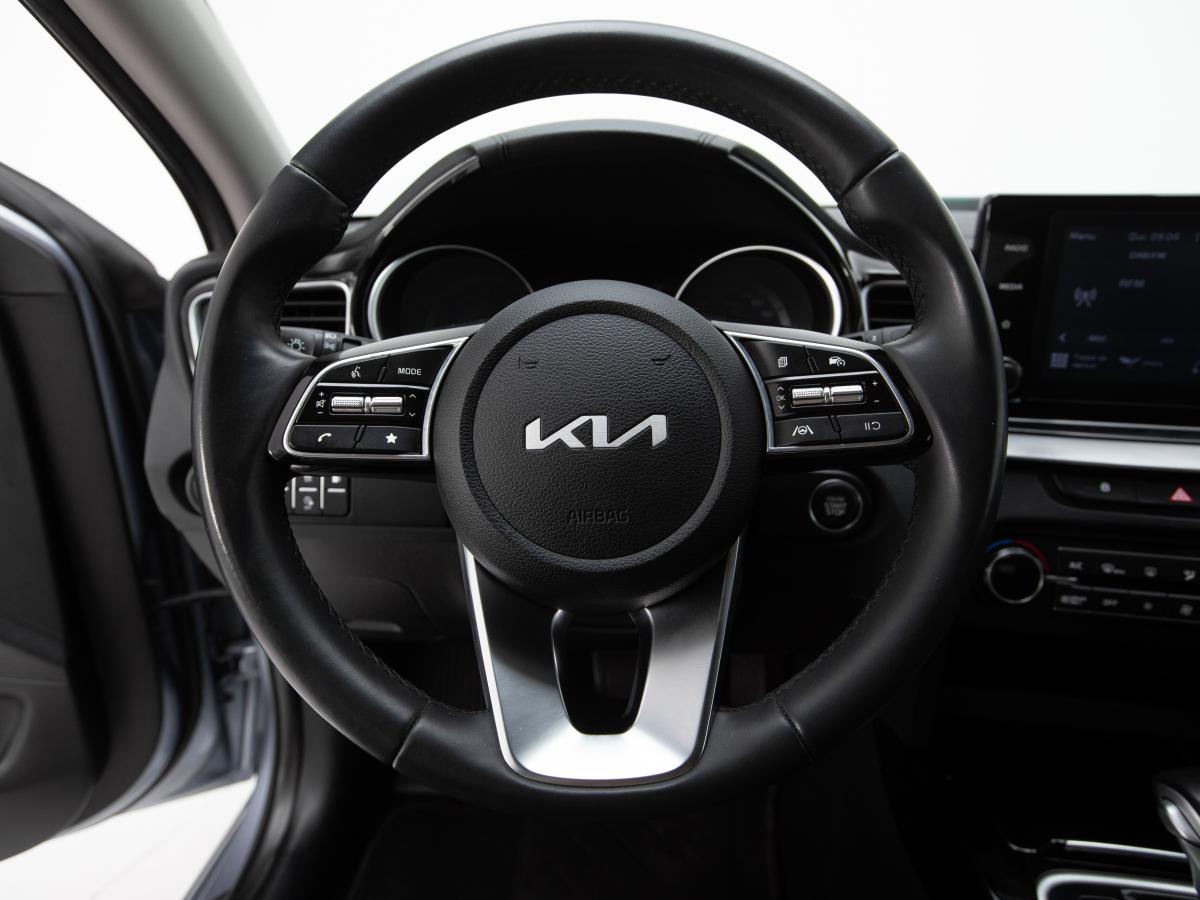 kia-ceed-sw-2022-hibrido-a-gasolina-1580cc