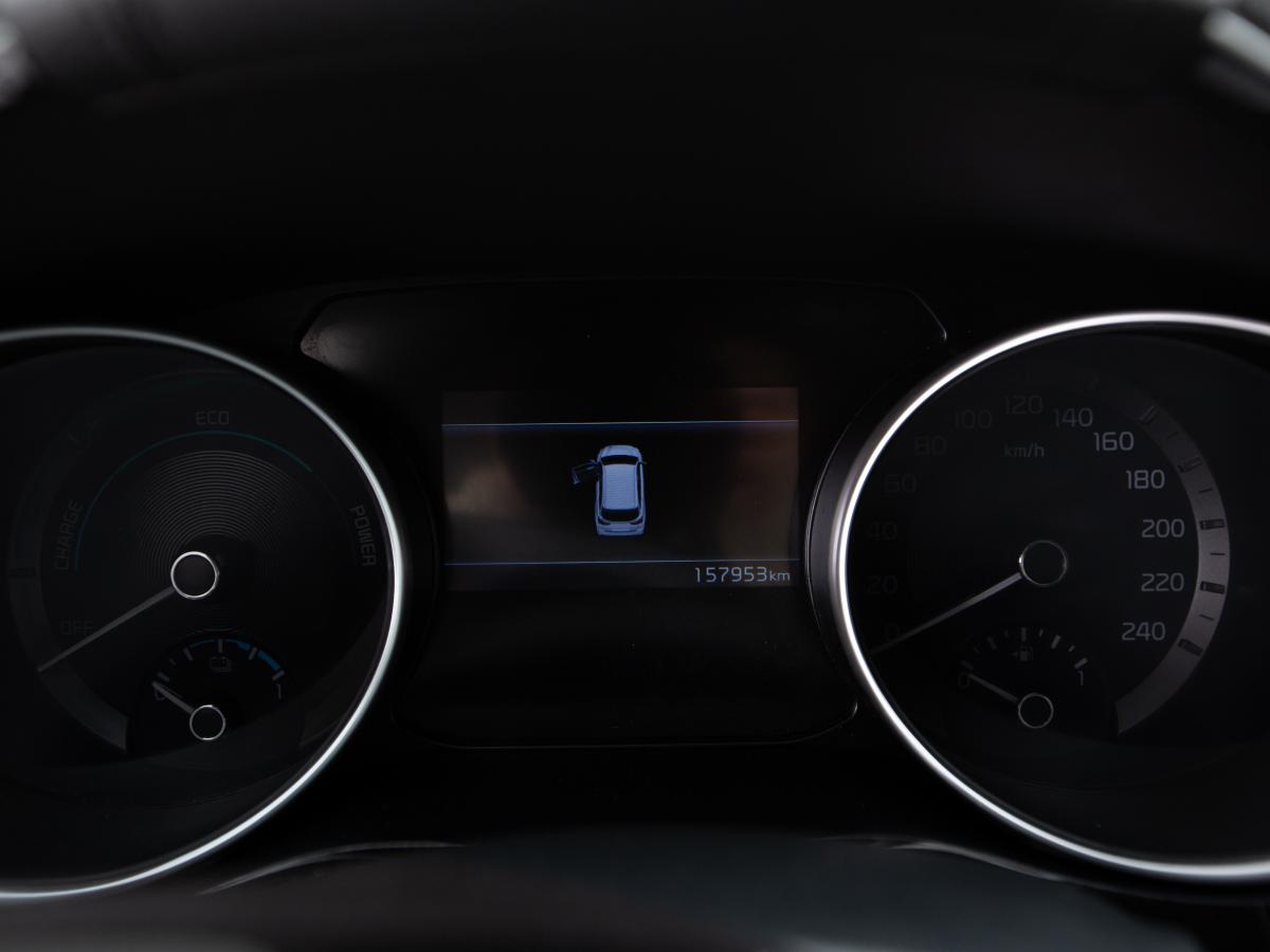 kia-ceed-sw-2022-hibrido-a-gasolina-1580cc