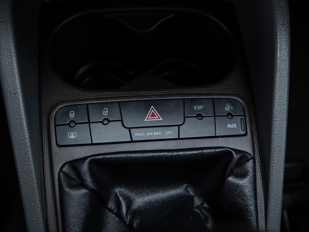 seat-ibiza-2011-gasolina-1198cc