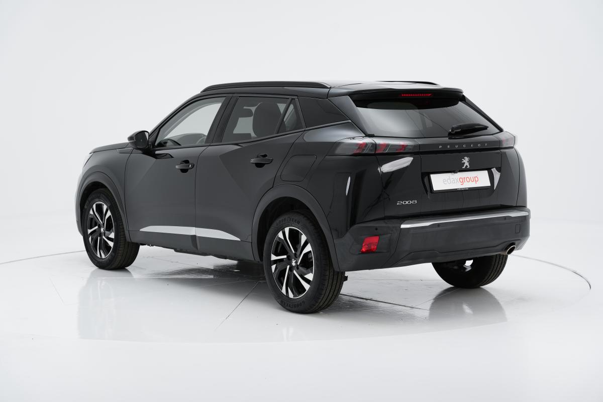 peugeot-2008-2021-diesel-1499cc