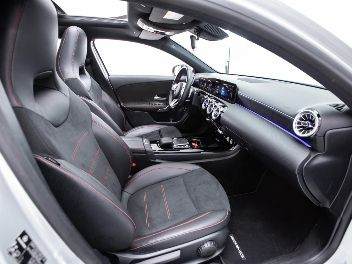 mercedes-benz-classe-a-2022-hibrido-a-gasolina-1332cc
