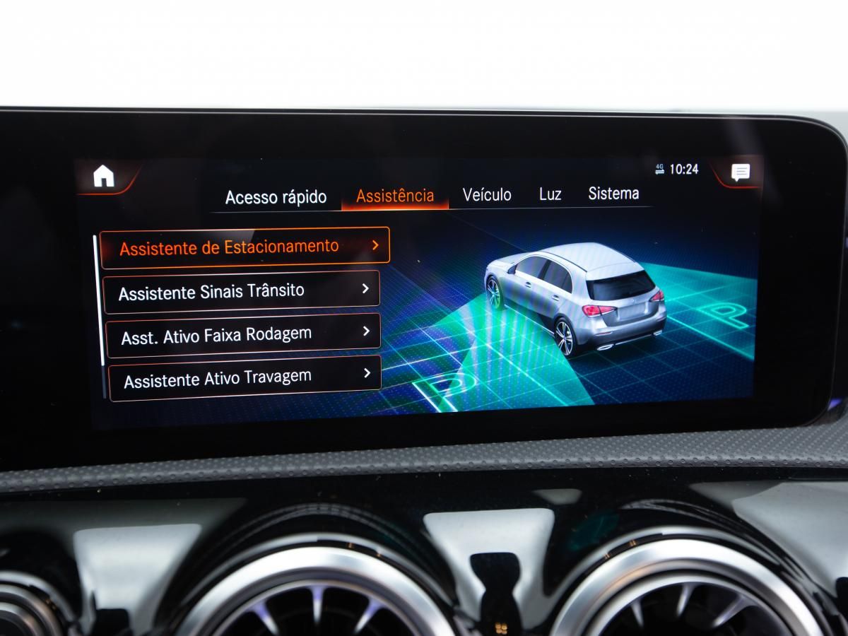 mercedes-benz-classe-a-2022-hibrido-a-gasolina-1332cc