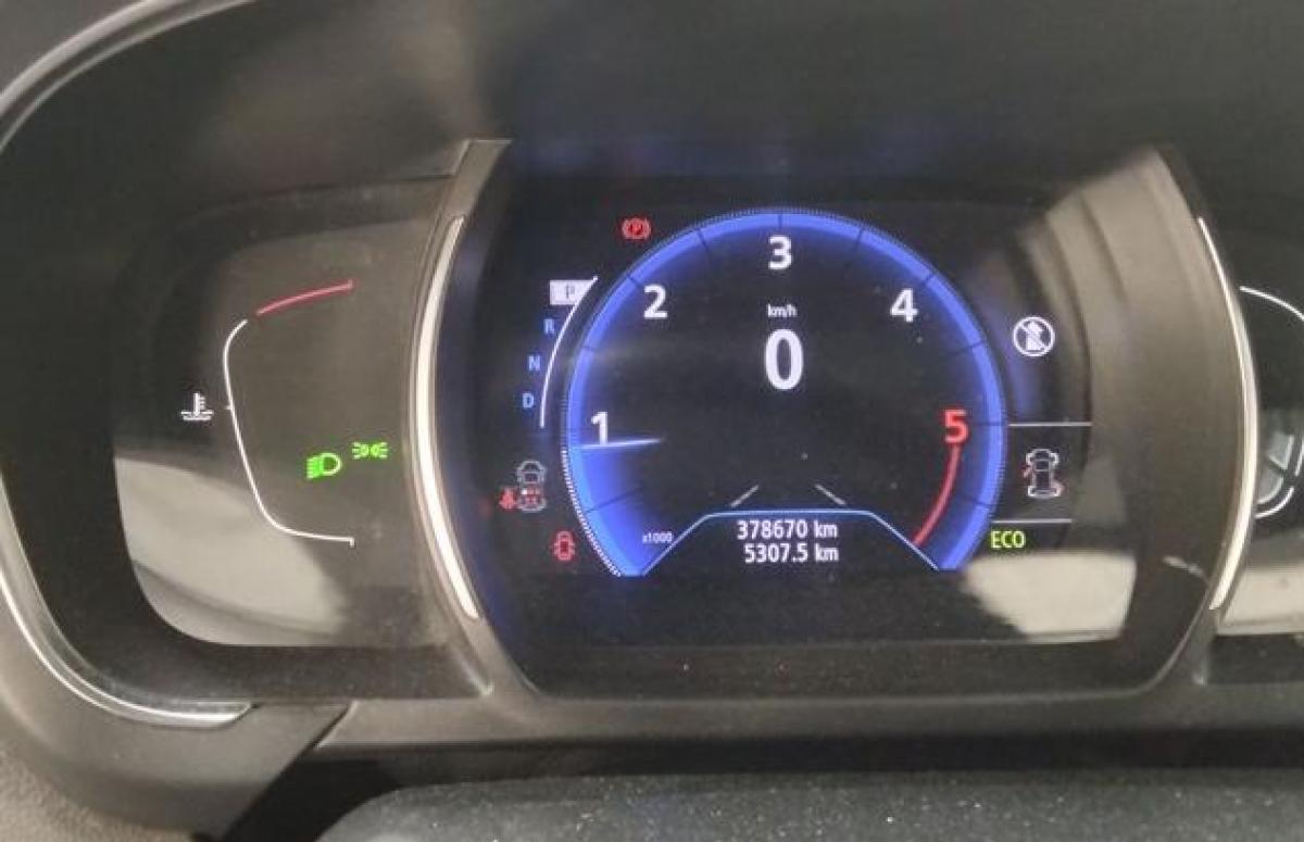 renault-scenic-2018-diesel-1461cc