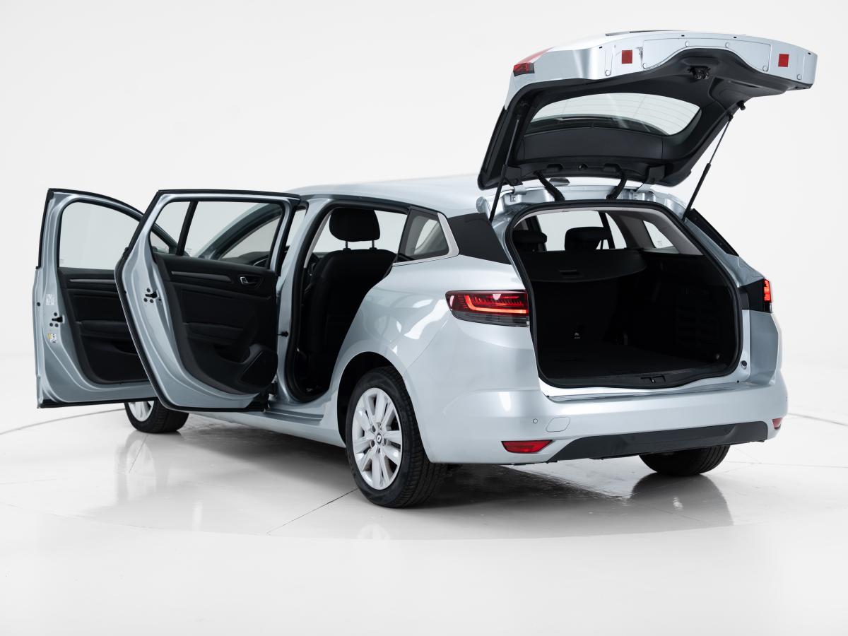 renault-megane-sport-tourer-2023-diesel-1461cc