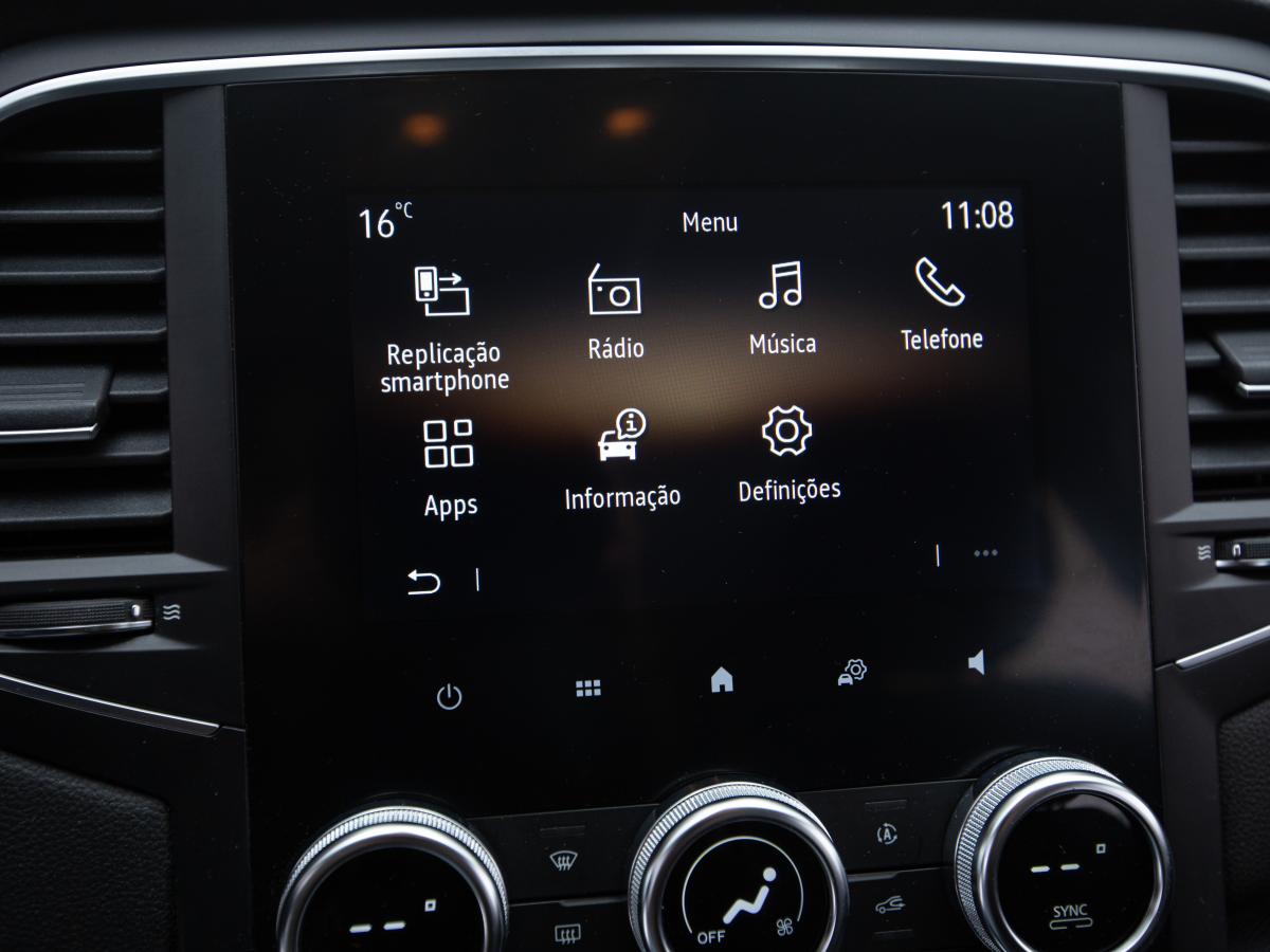 renault-megane-sport-tourer-2023-diesel-1461cc