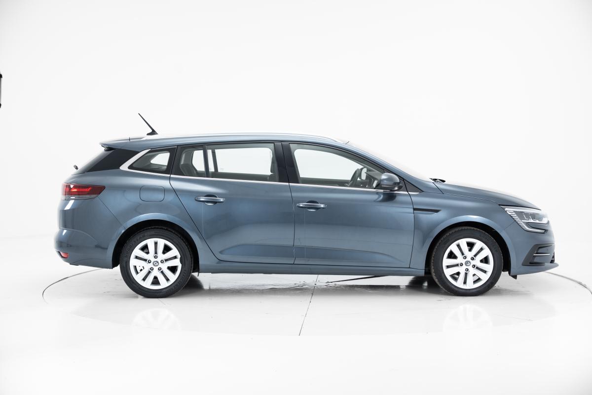 renault-megane-sport-tourer-2021-diesel-1461cc