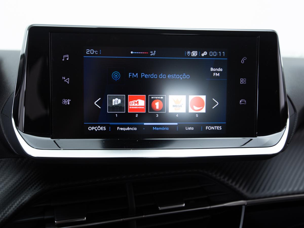 peugeot-208-2023-gasolina-1199cc