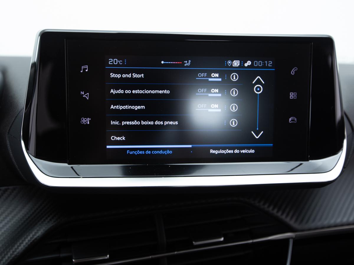 peugeot-208-2023-gasolina-1199cc