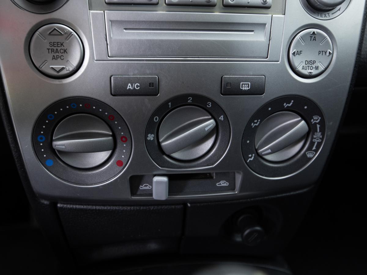 mazda-2-2007-gasolina-1242cc
