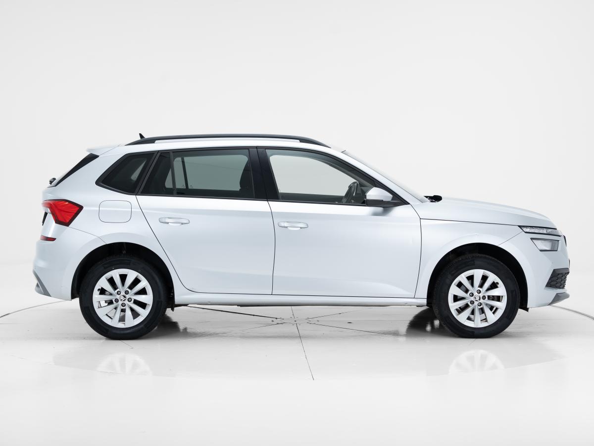 skoda-kamiq-2023-gasolina-999cc