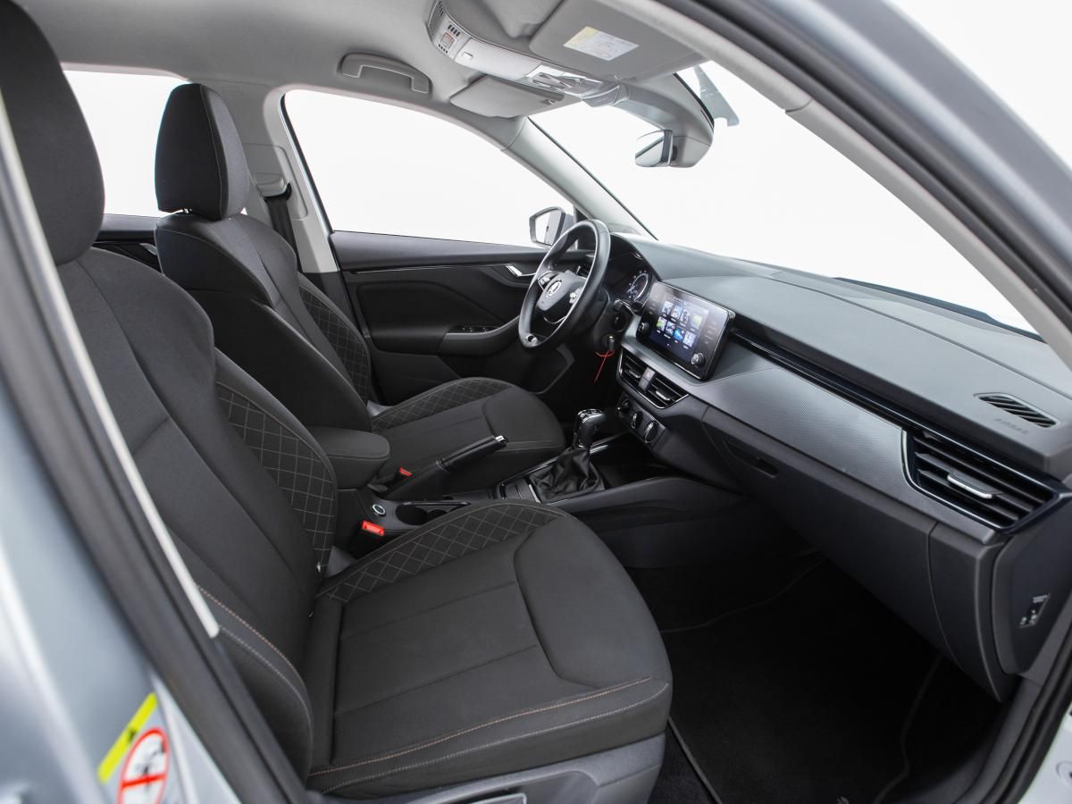 skoda-kamiq-2023-gasolina-999cc