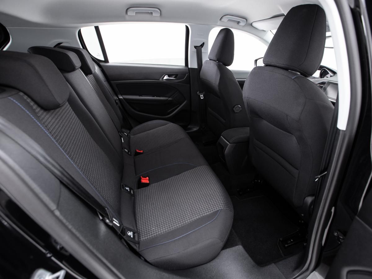 peugeot-308-2019-diesel-1499cc
