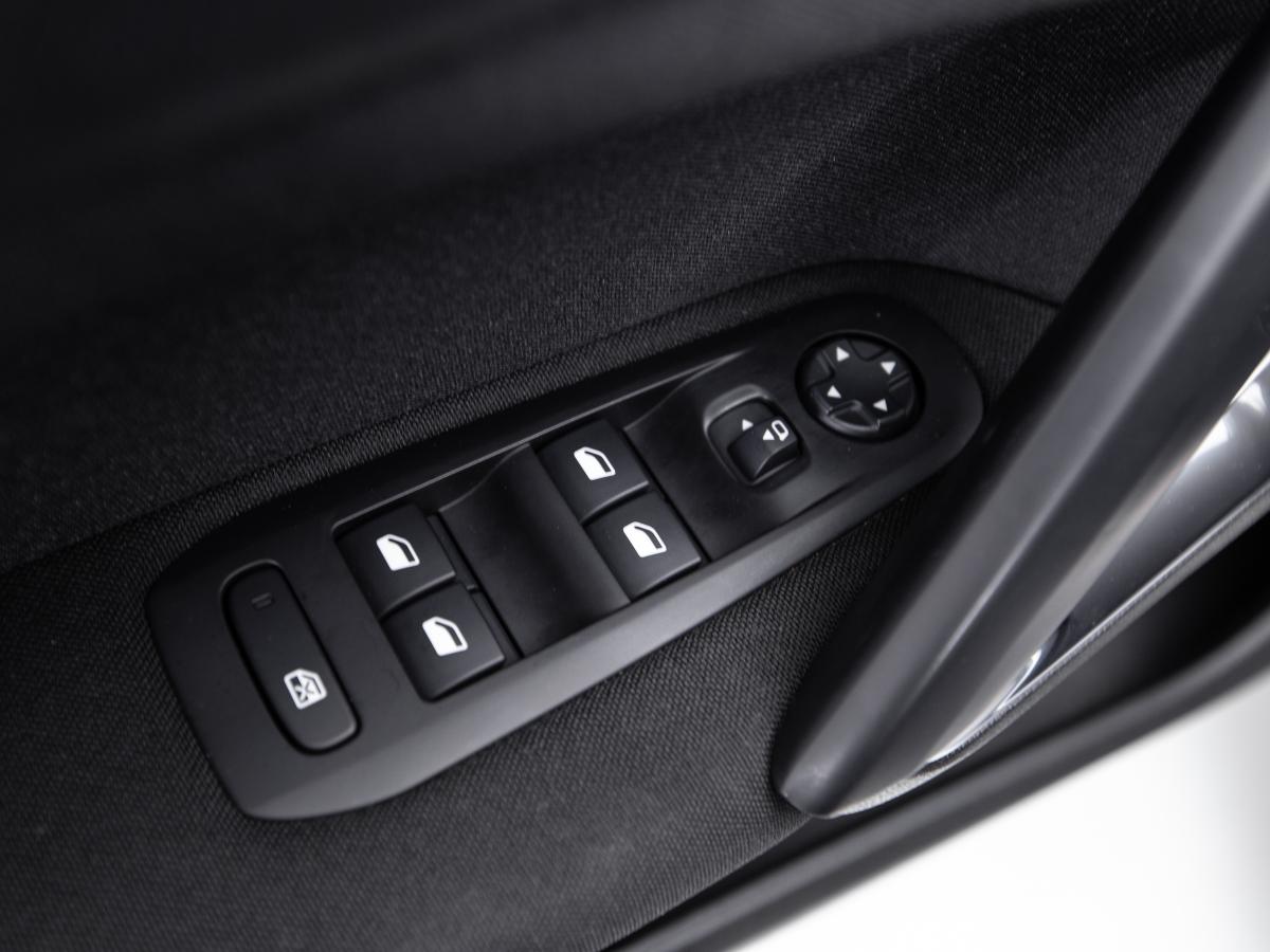 peugeot-308-2019-diesel-1499cc