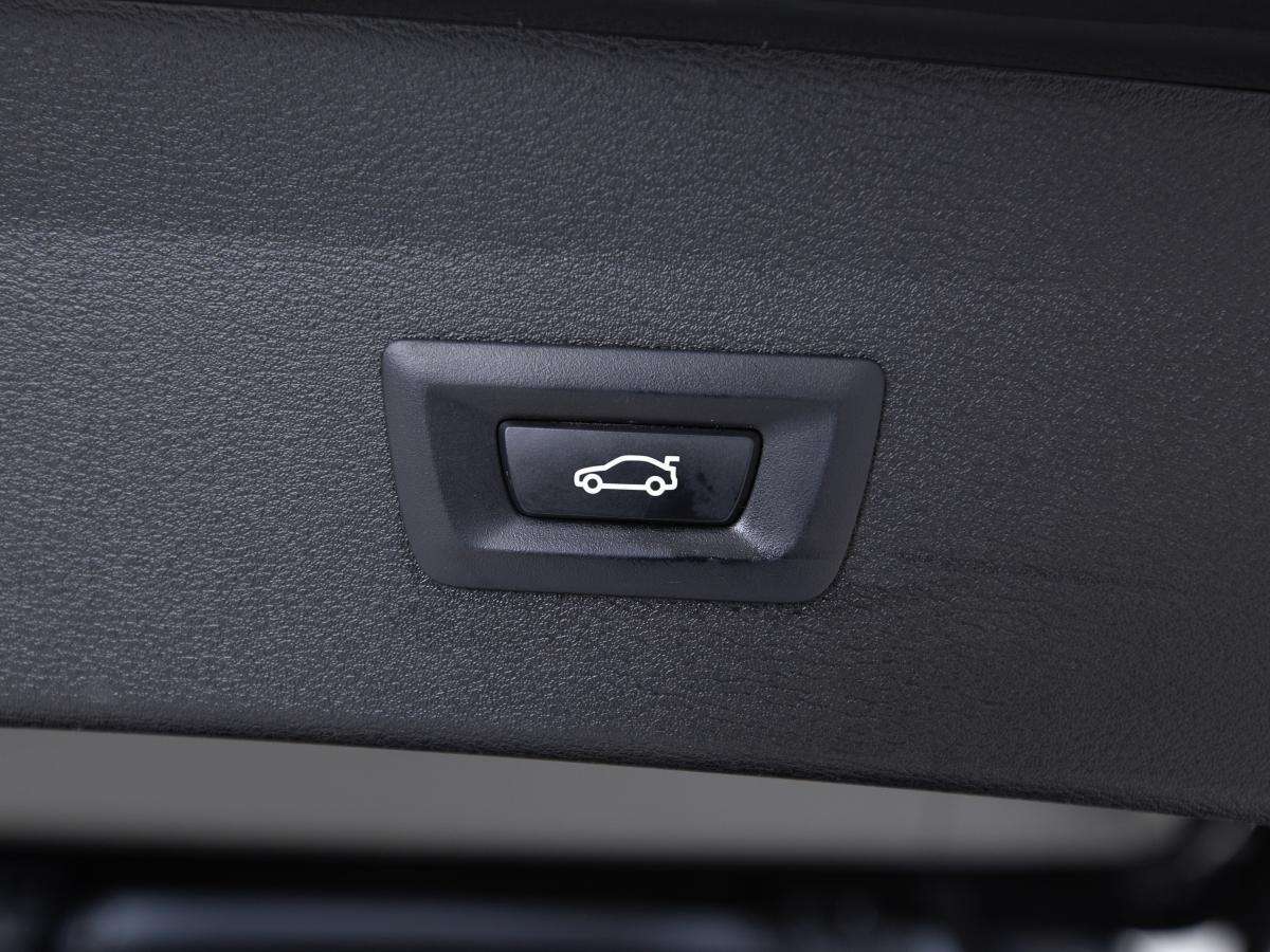 bmw-x1-2019-diesel-1496cc