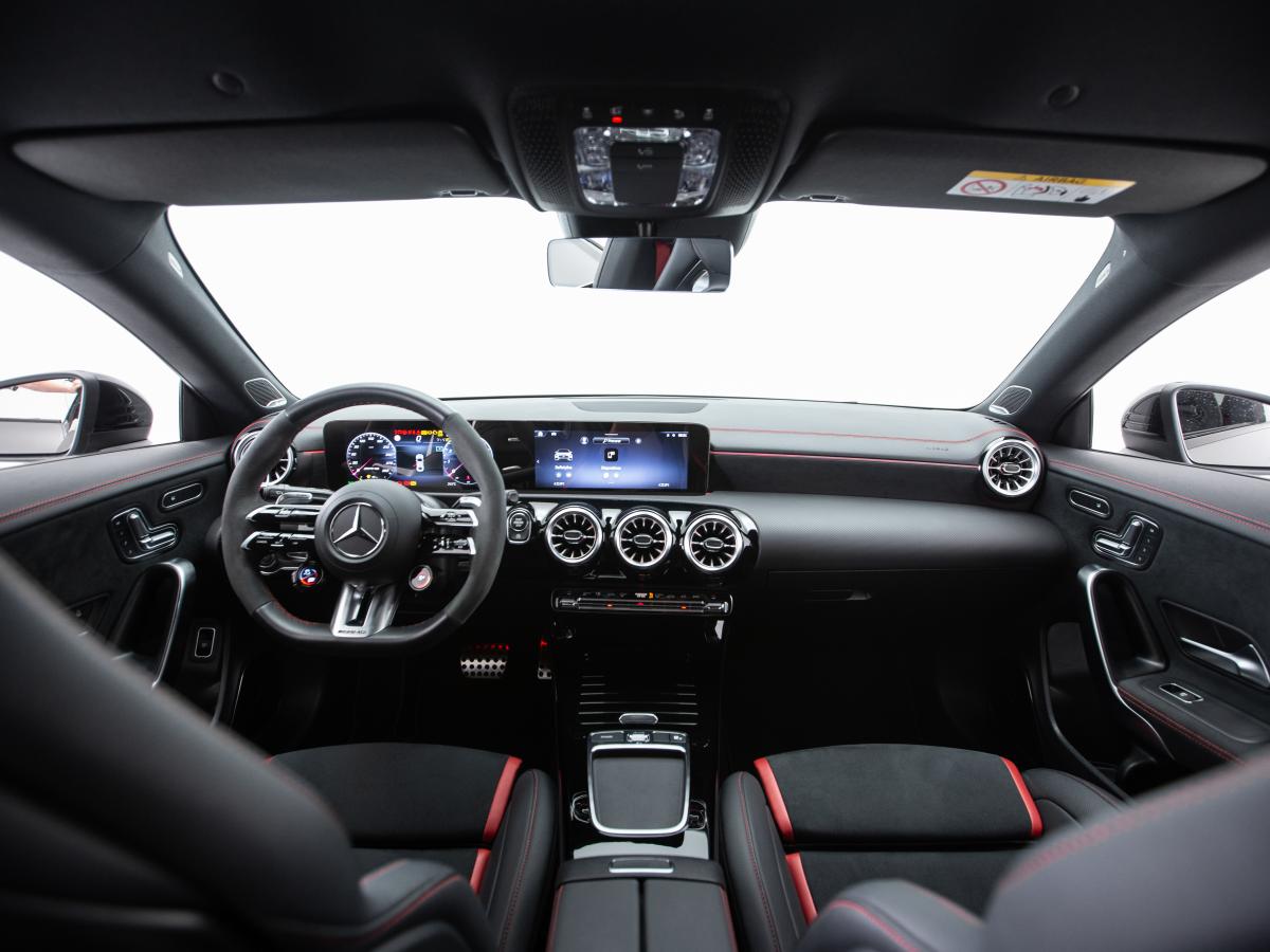 mercedes-benz-cla-2023-gasolina-1991cc