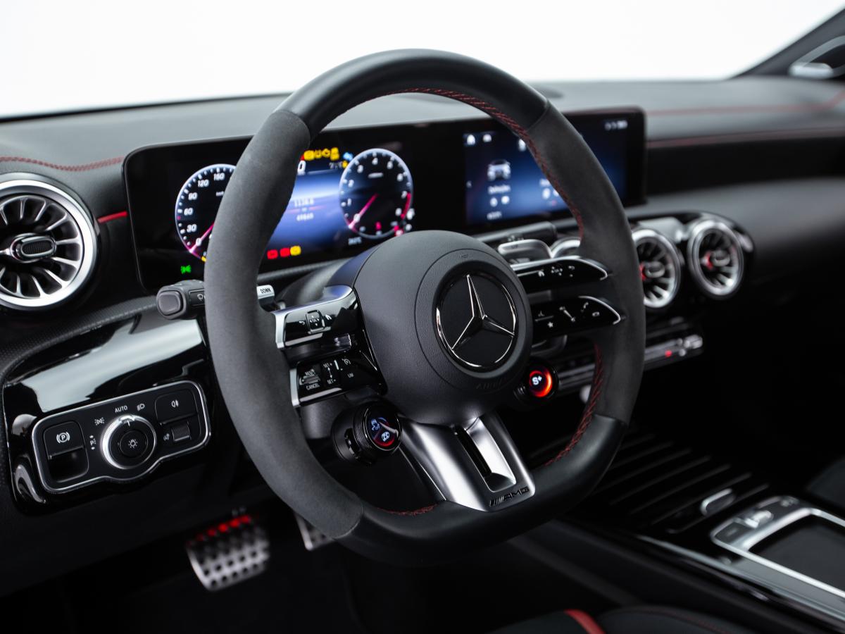mercedes-benz-cla-2023-gasolina-1991cc