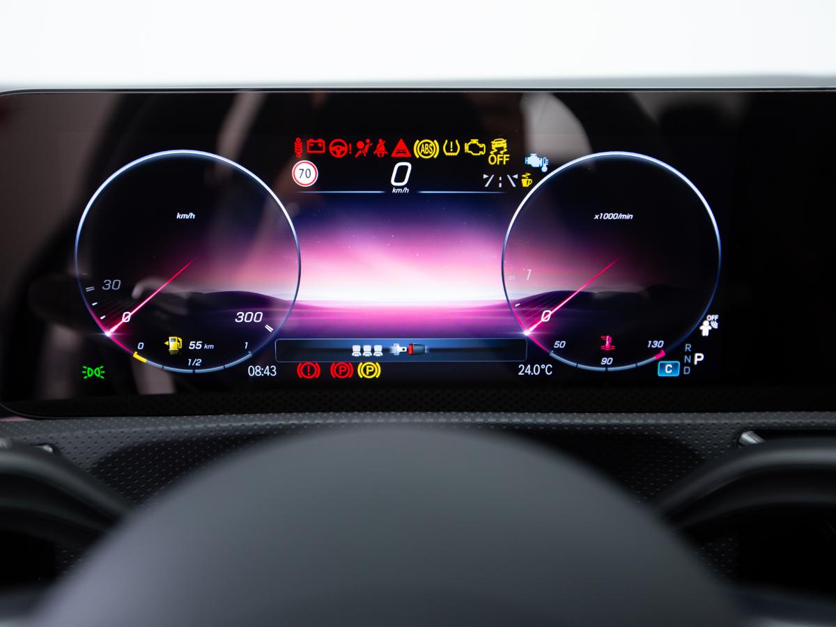 mercedes-benz-cla-2023-gasolina-1991cc