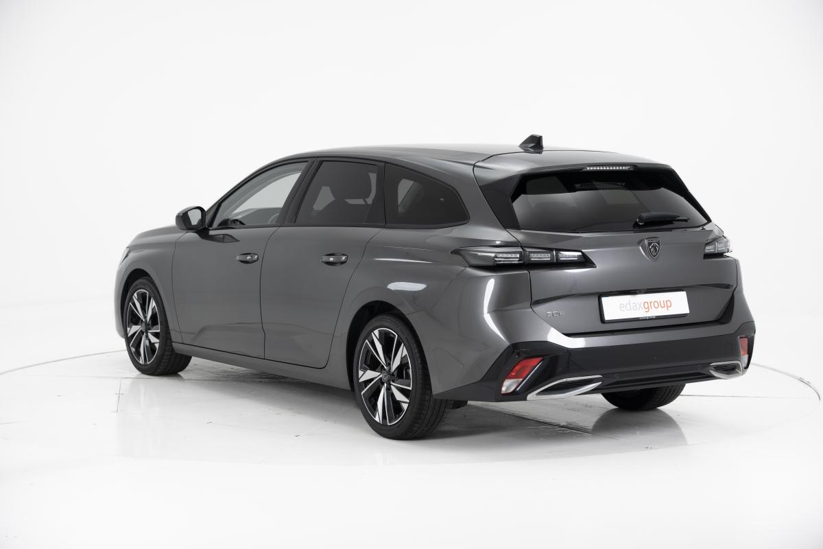 peugeot-308-sw-2022-diesel-1499cc