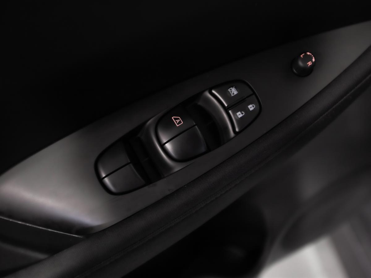 nissan-leaf-2021-eletrico-0cc
