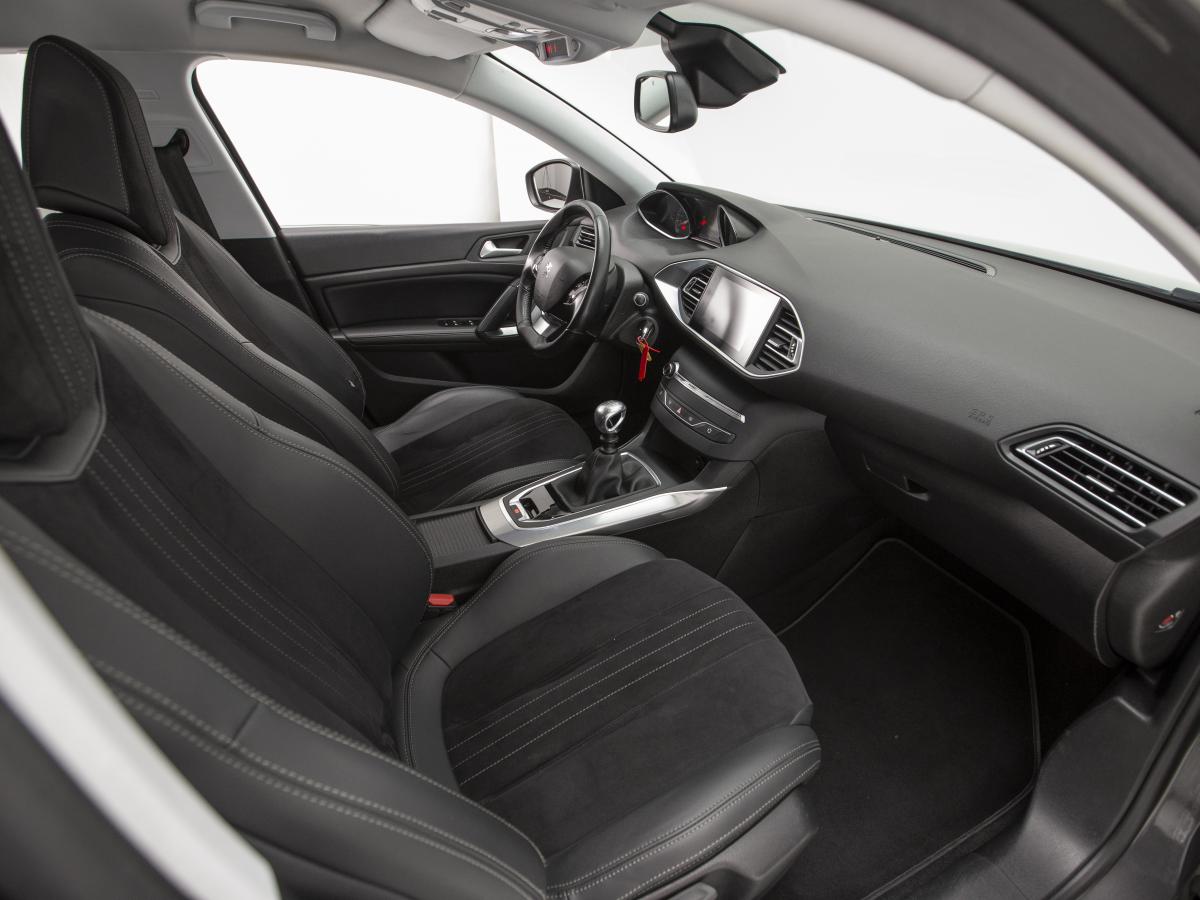 peugeot-308-sw-2019-diesel-1499cc