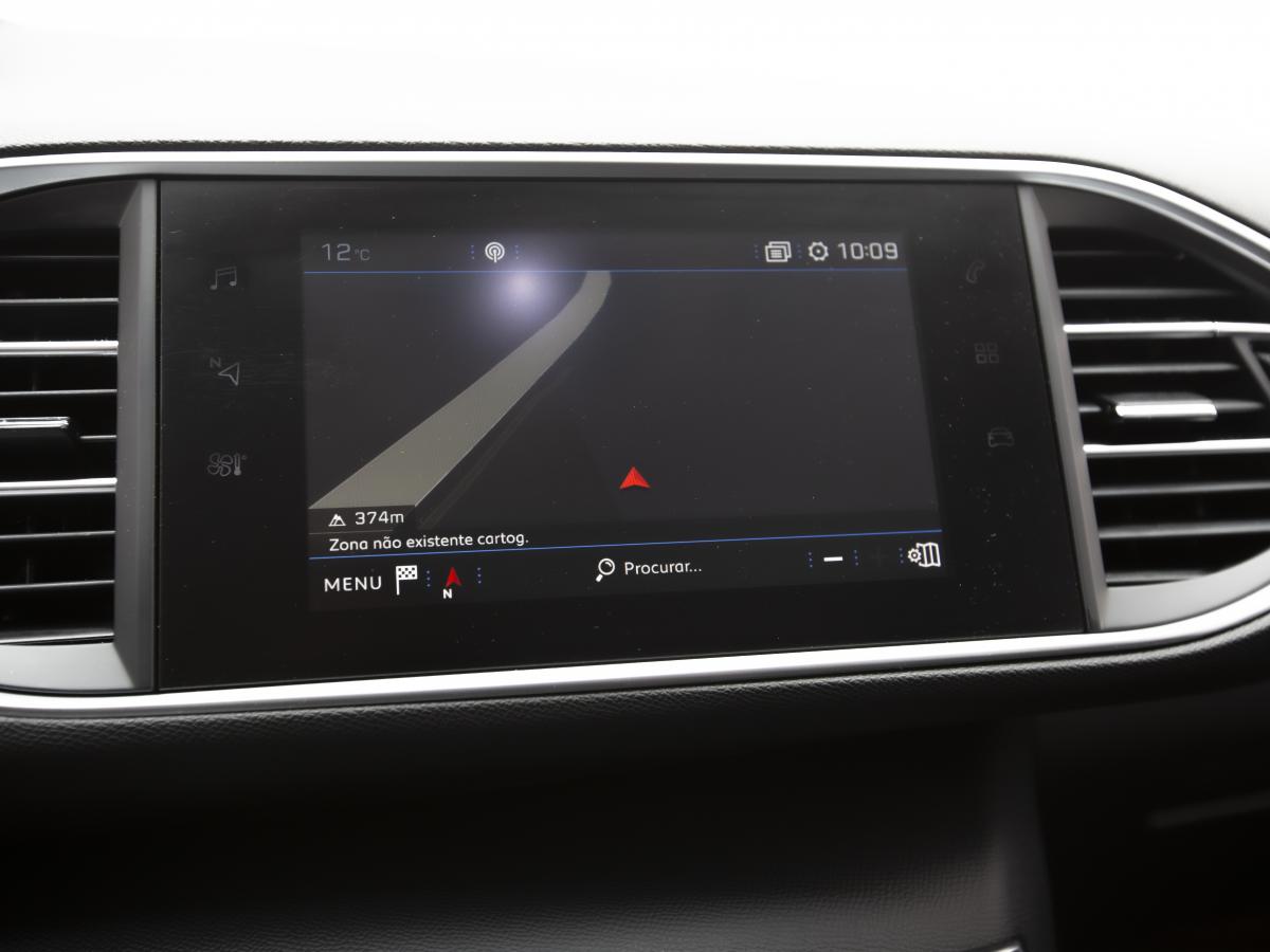 peugeot-308-sw-2019-diesel-1499cc
