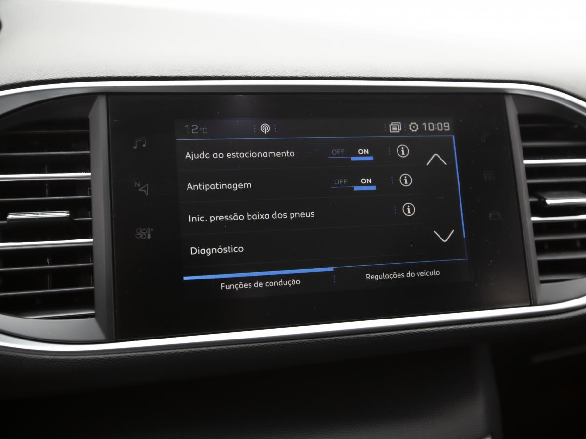 peugeot-308-sw-2019-diesel-1499cc