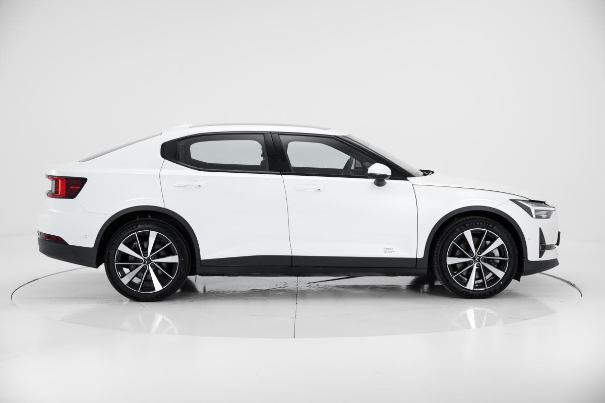 polestar-2-2022-eletrico-0cc
