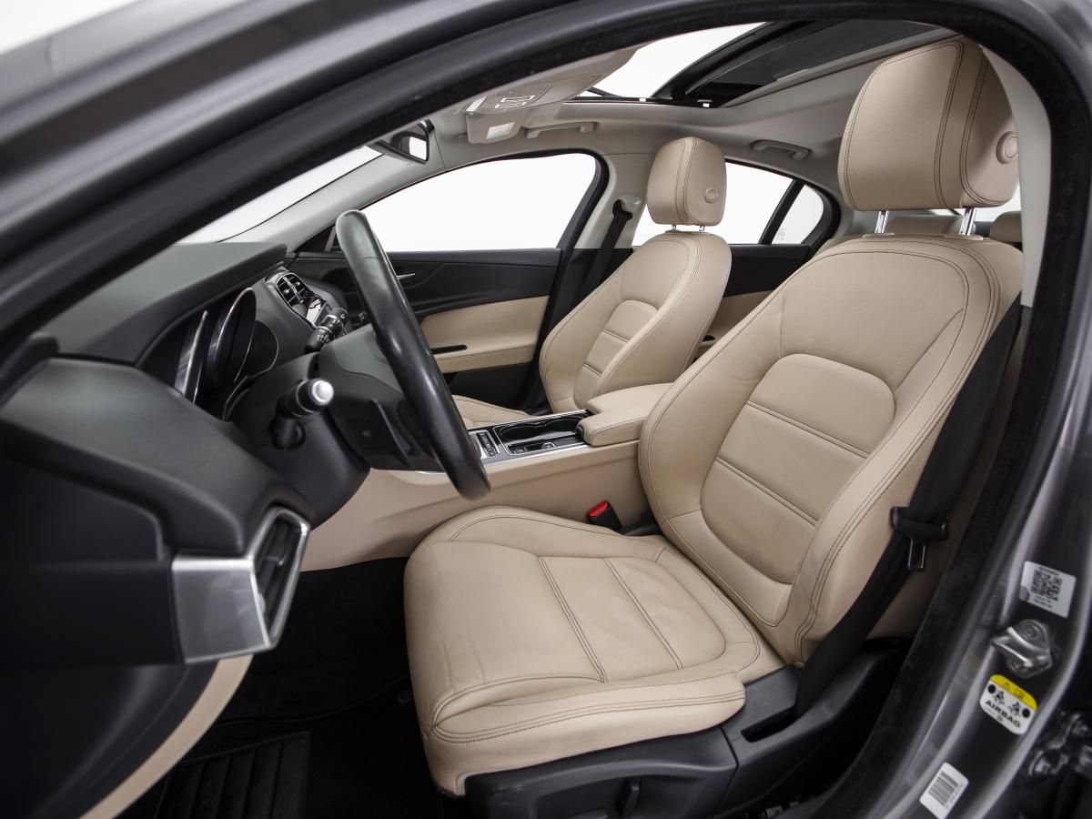jaguar-xe-2015-diesel-1999cc