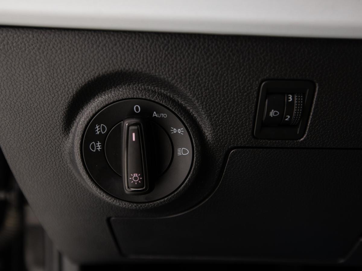 seat-ibiza-2023-gasolina-999cc