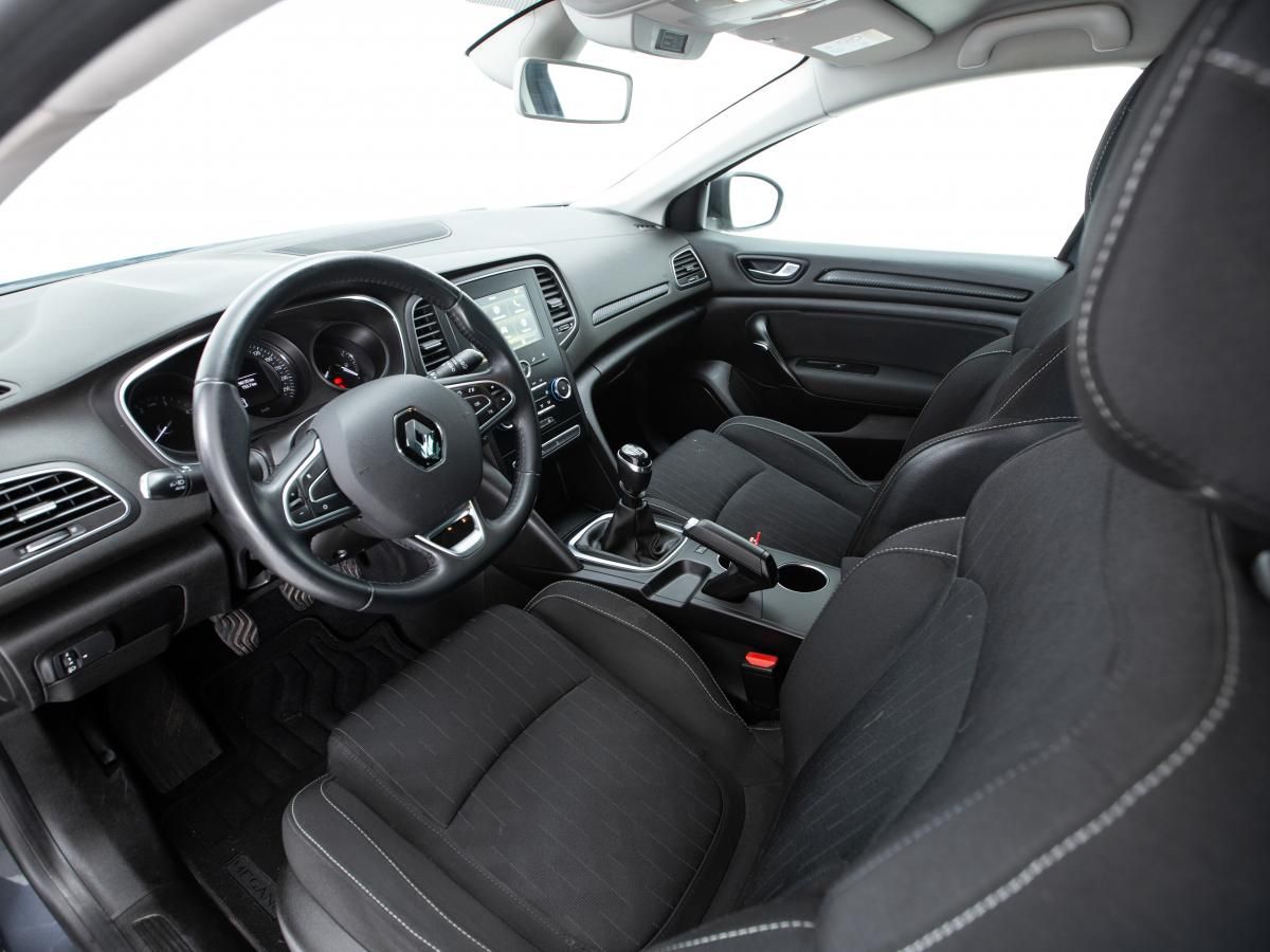 renault-megane-sport-tourer-2021-diesel-1461cc