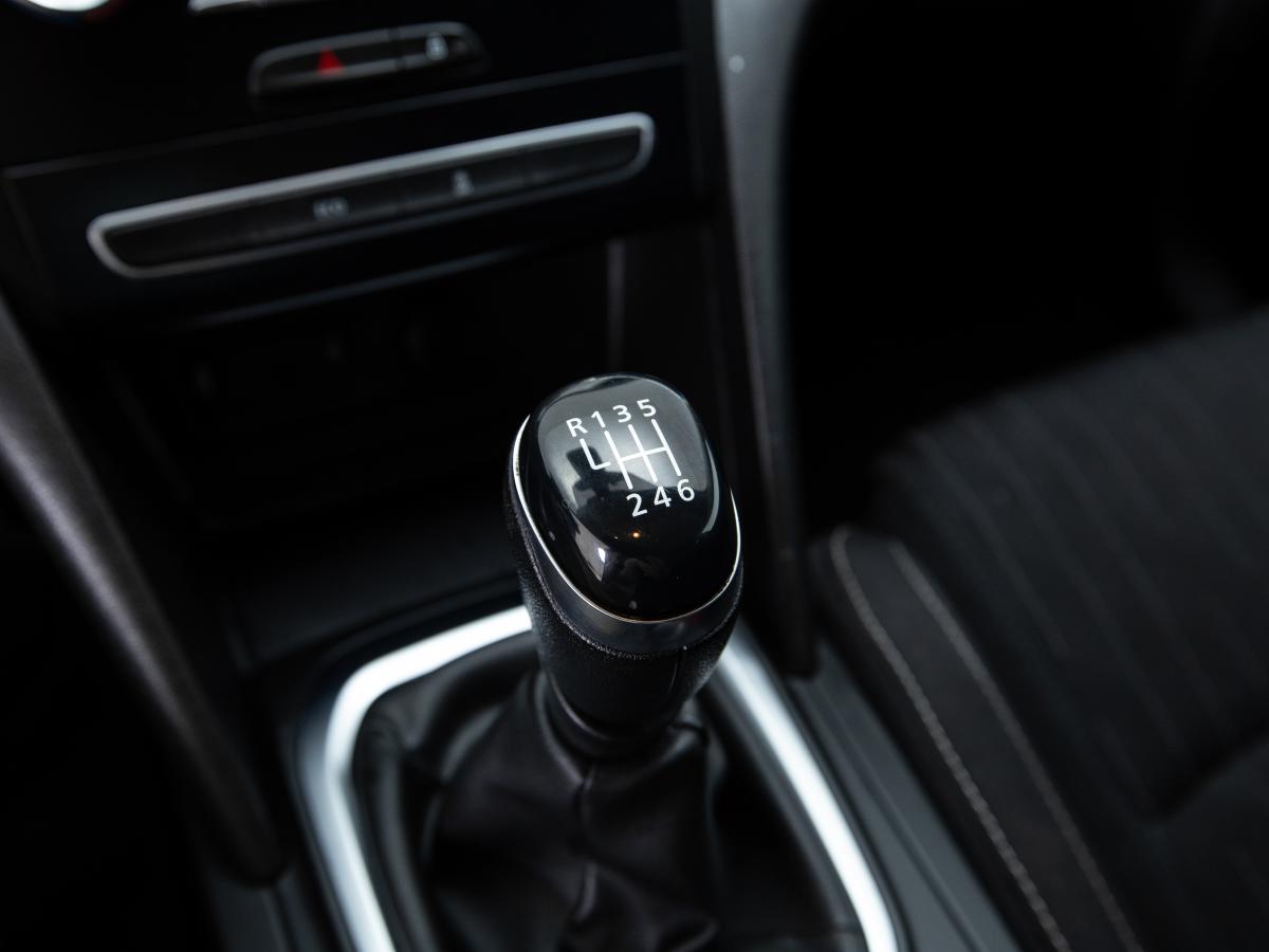 renault-megane-sport-tourer-2021-diesel-1461cc