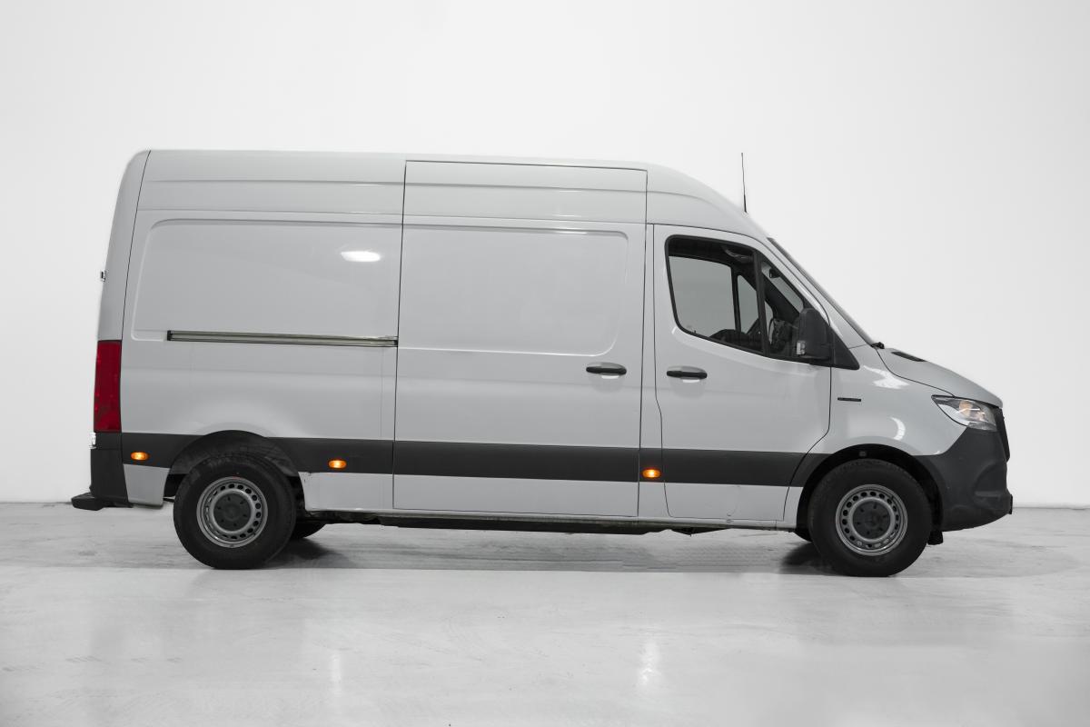 mercedes-benz-sprinter-2021-eletrico-0cc