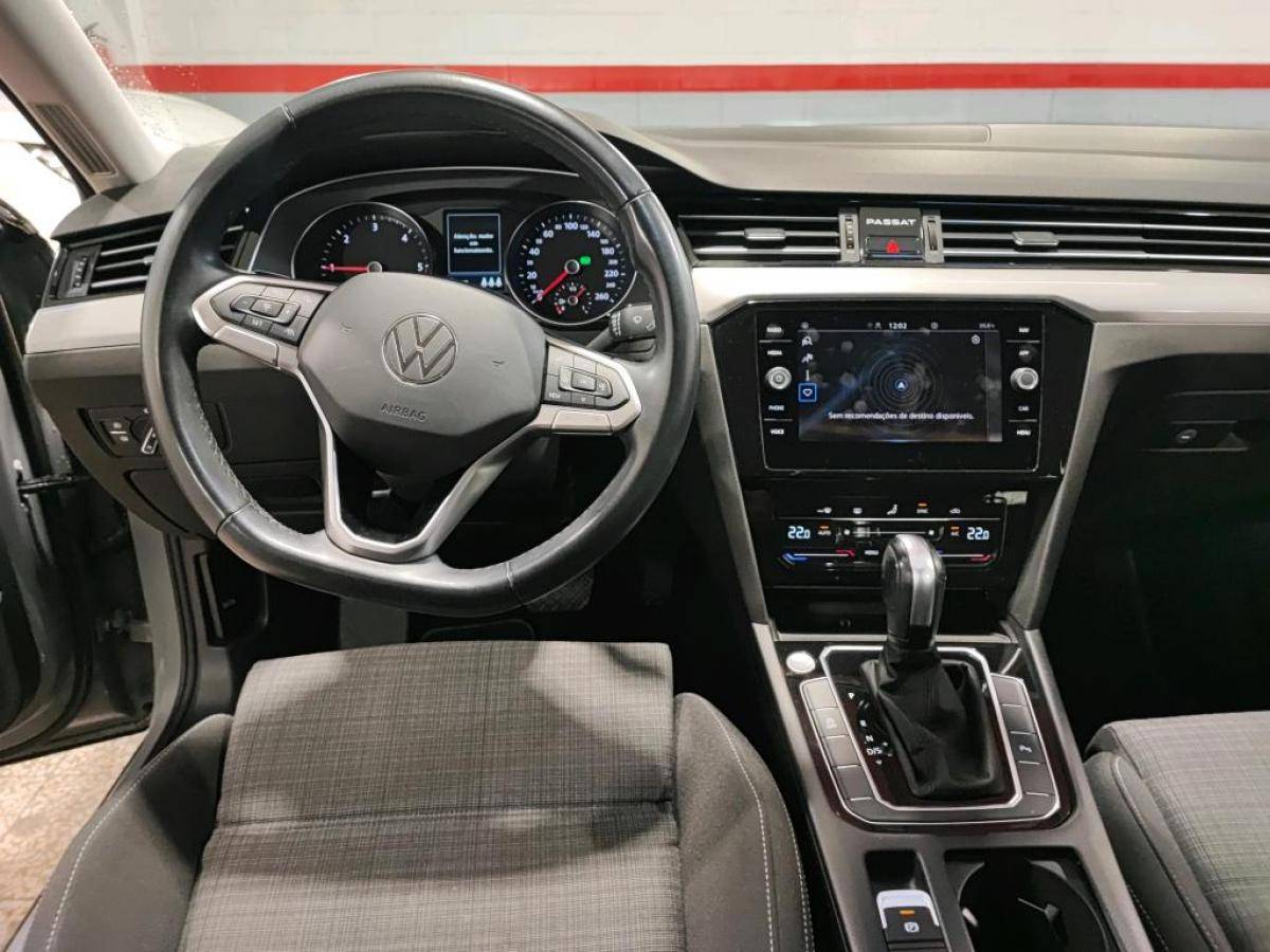 volkswagen-passat-variant-2022-diesel-1968cc