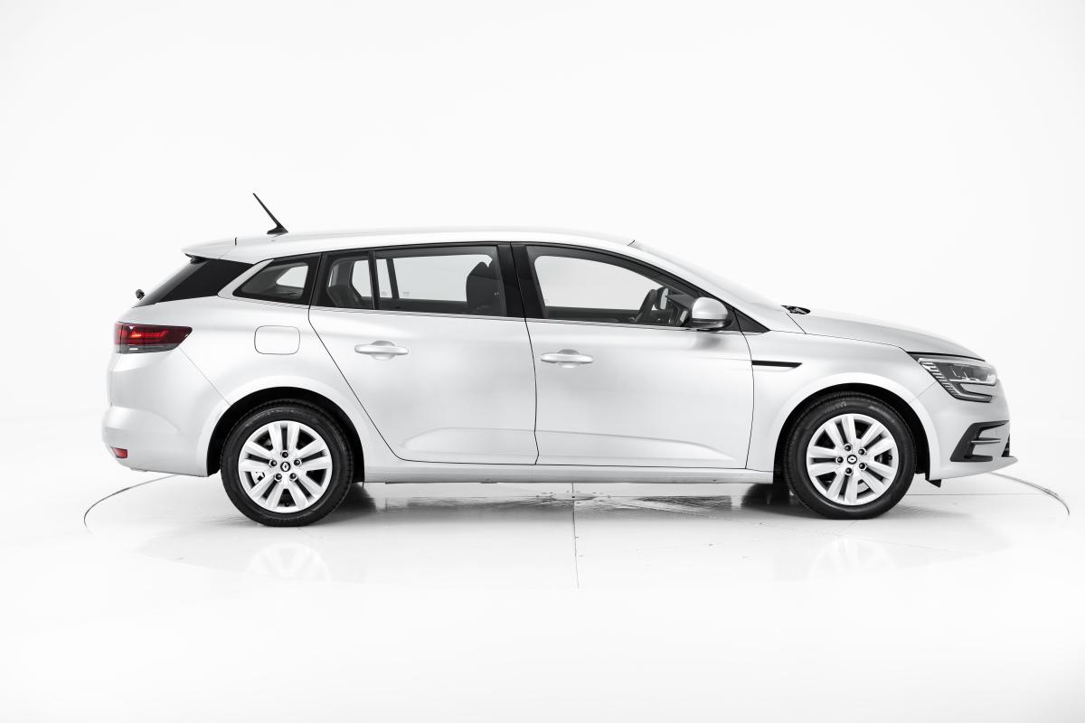 renault-megane-sport-tourer-2023-diesel-1461cc