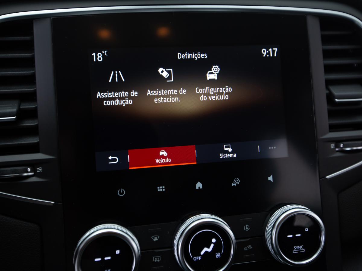 renault-megane-sport-tourer-2023-diesel-1461cc